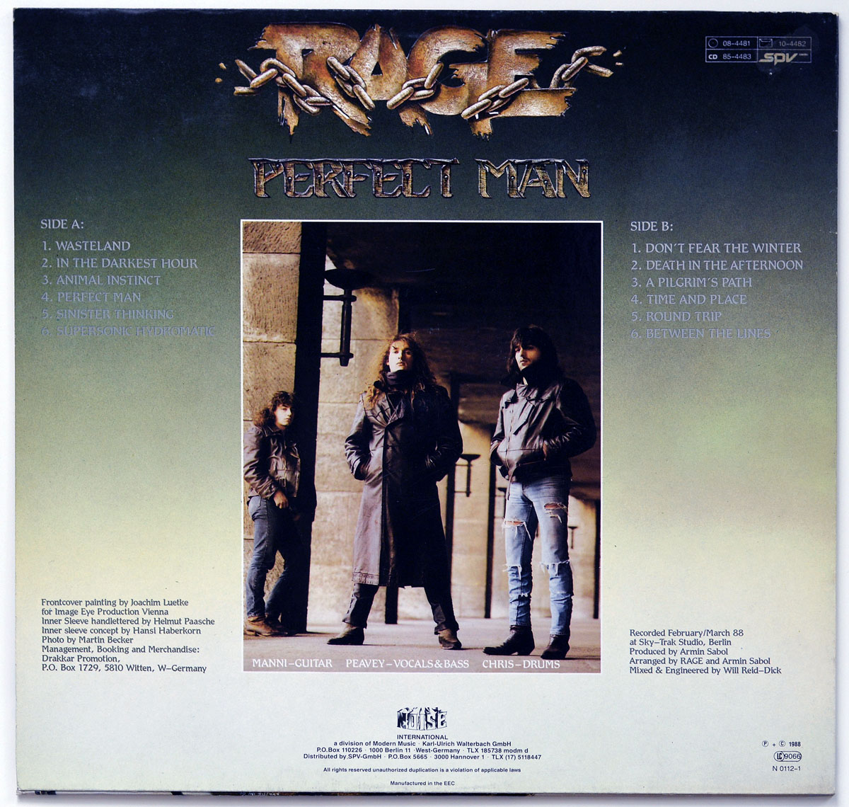 High Resolution Photo #11 RAGE - Perfect Man https://vinyl-records.nl 